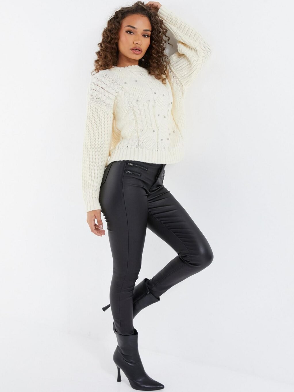 QUIZ CABLE KNIT DIAMANTE JUMPER