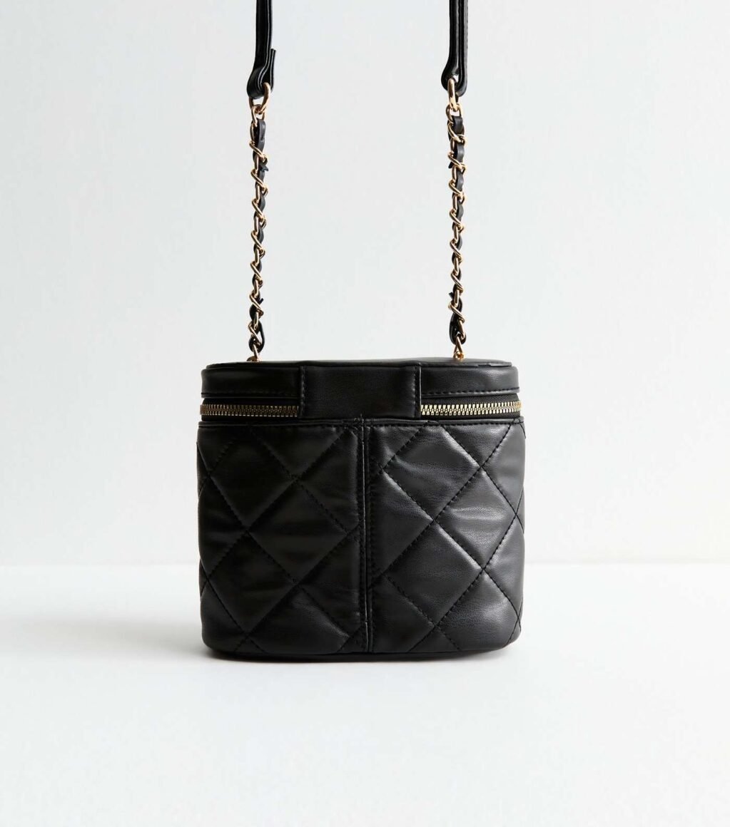 NEW LOOK QUILTED FAUX LEATHER VANITY CROSS BODY BAG